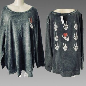 Lovesick +6 Black Washed-Out Skeleton Hands-Heart Graphic Long Sleeve Sweatshirt